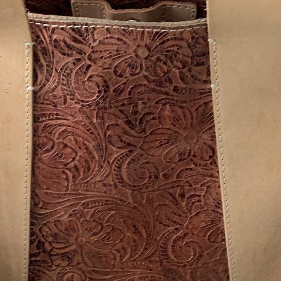 EUC Consuela Sally Carry all Tote - Picture 4 of 13